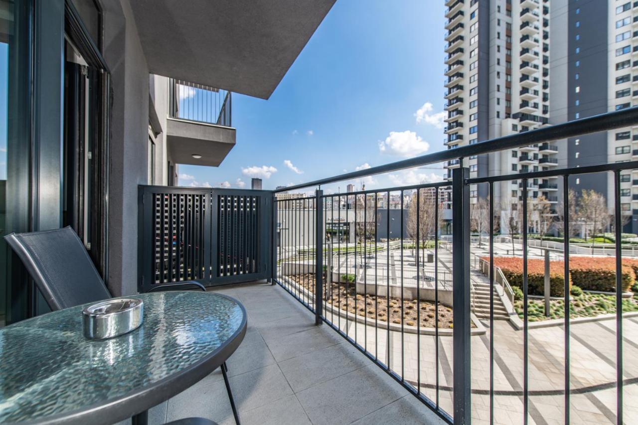 Modern Apartment In Belgrade Waterfront Exteriör bild